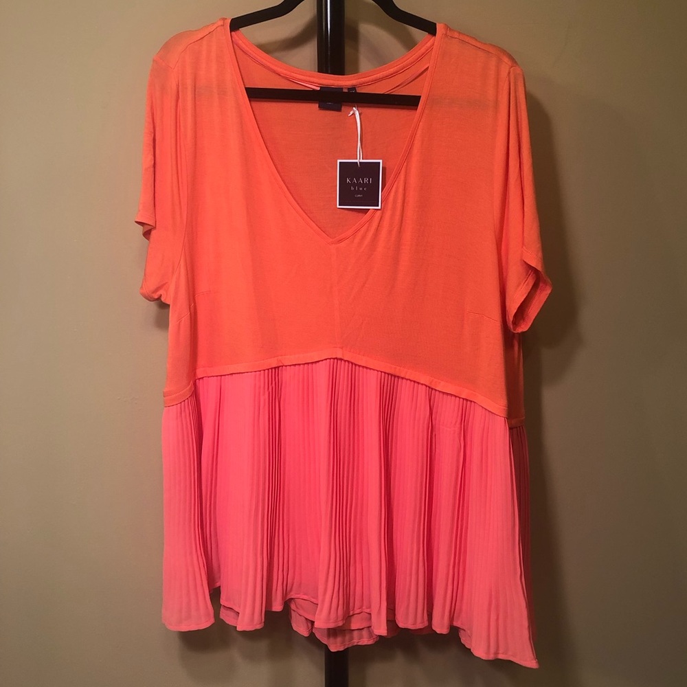 NWT Kaari Blue coral blouse